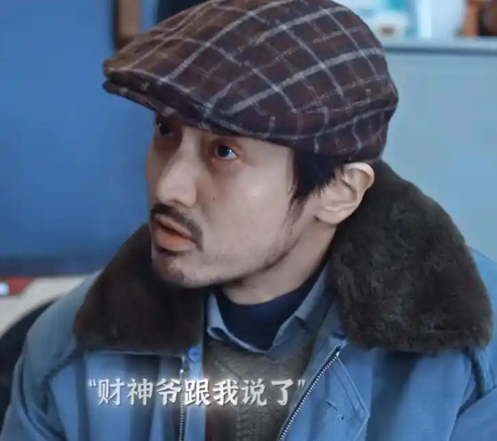 《悬案》开播口碑炸了！以为岳云鹏是《悬案》最大惊喜，结果40岁王传君一出场，观众