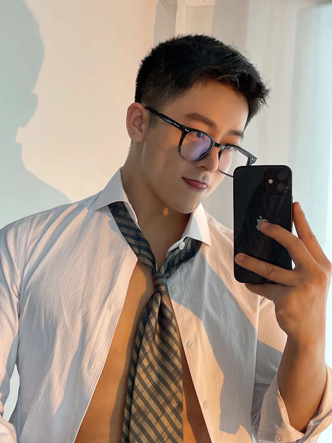 系领带👔这题我会！