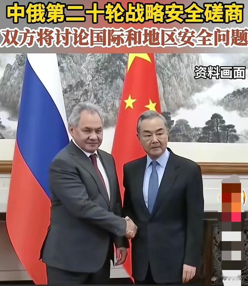 美媒体人：美国或在准备“世界大战”特朗普“狗急跳墙”，一屁股外债，国内执政压力巨