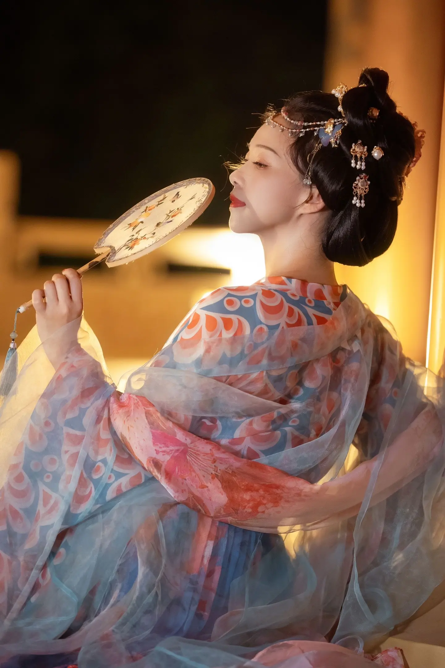 梦里梦外。