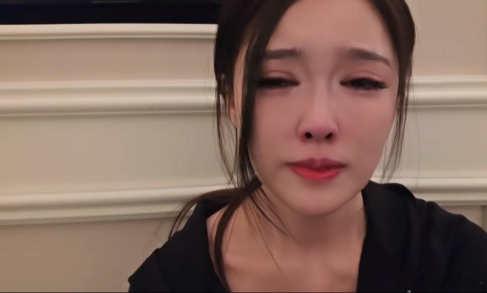 蛋糕：看了一下大家的评论，然后狠狠的反省了一下自己最近的表现，有很多事情想跟大家