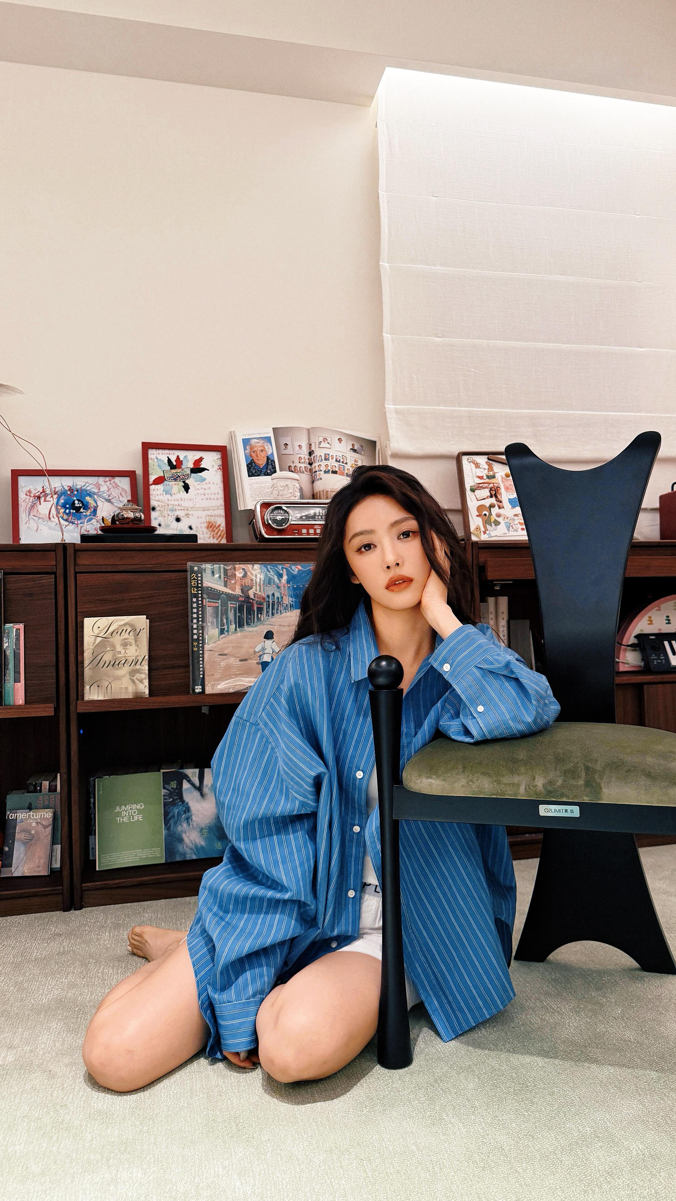 蔡文静 x 美腿玉足