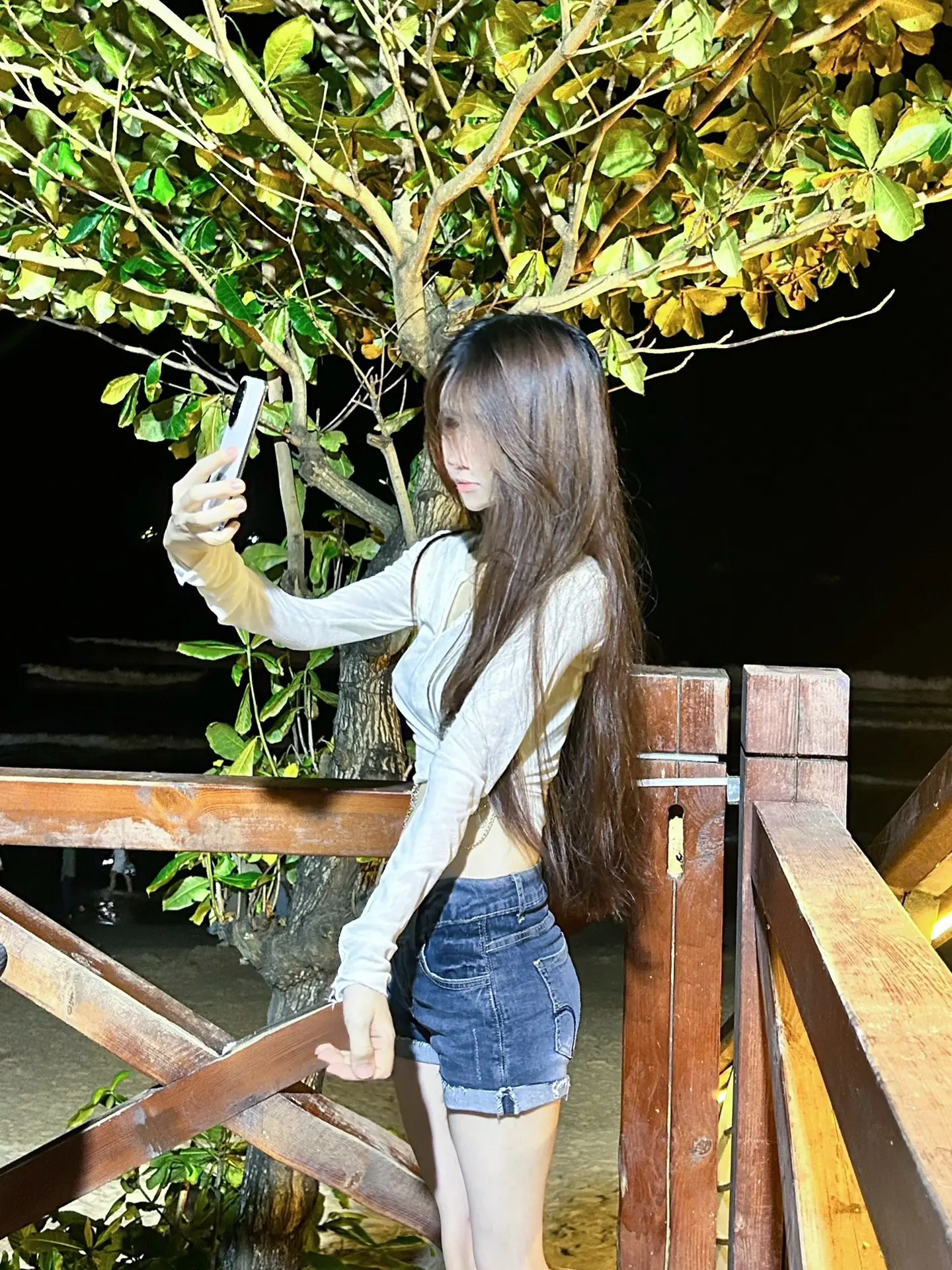 你愿意陪我一起看海吗