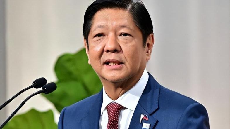 马科斯试图靠在南海制造事端炒作外部争端来转移国内视线，拉高支持率的操作，最终完全
