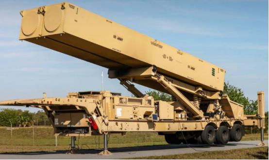 认怂了？就在中日双方对峙进入白热化，随时可能开战的时候，美国突然悄无声息的把部署