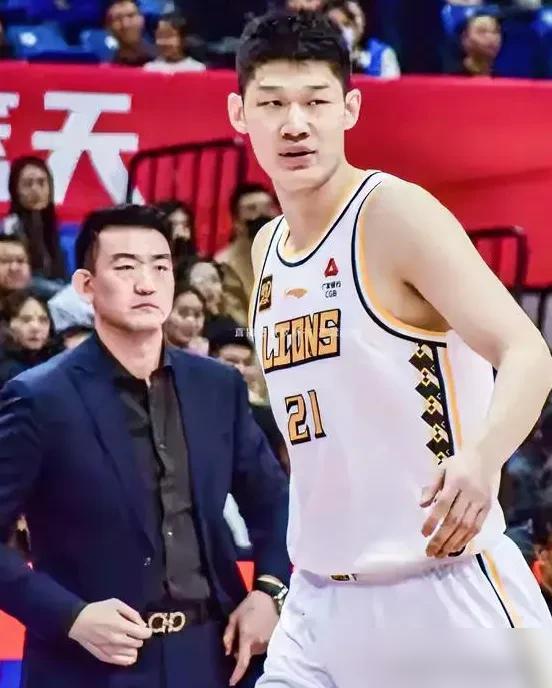 万万没想到，今天CBA的2场比赛，得分上双的本土球星，竟然就这6位，他们是——