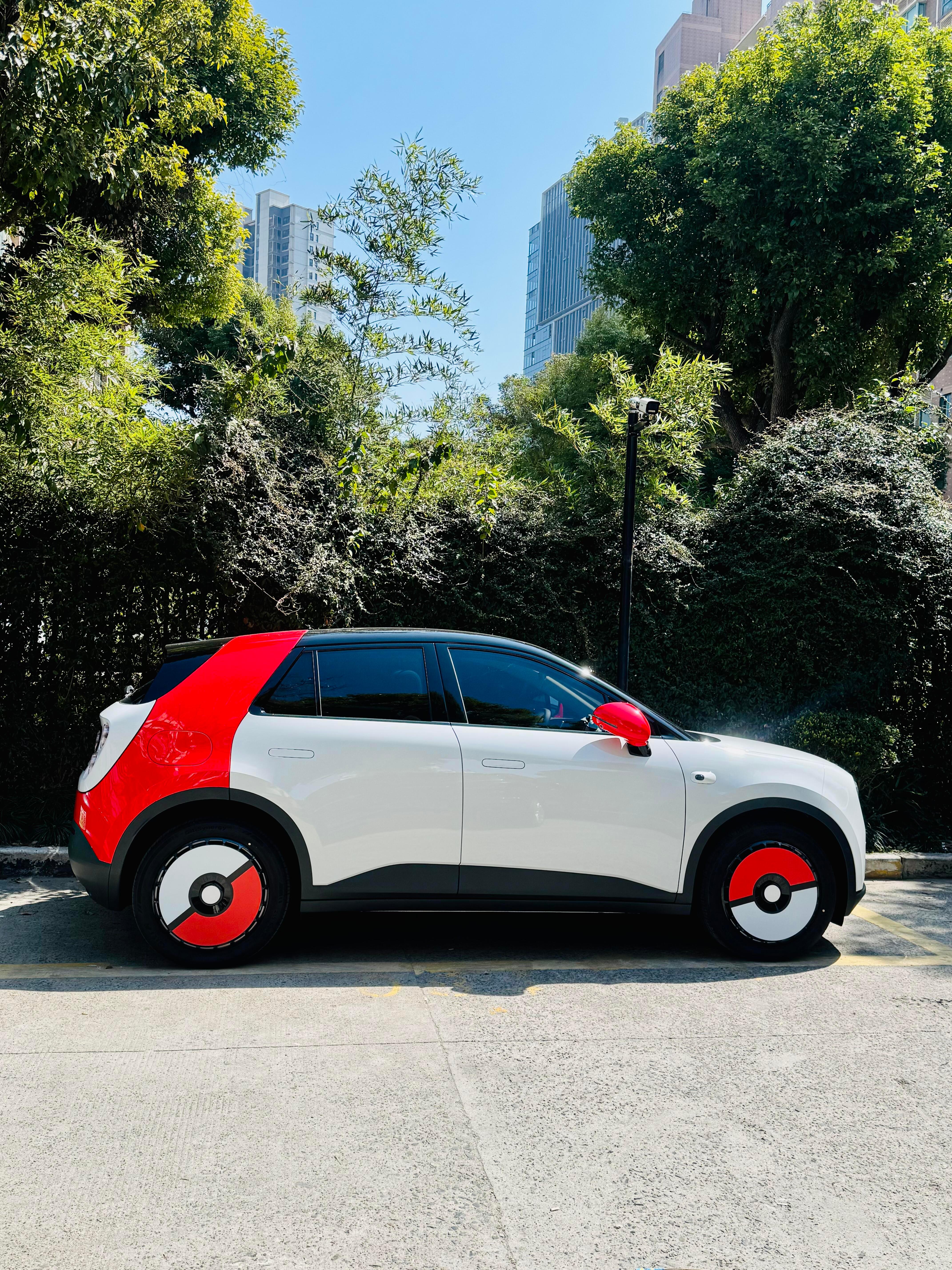 这辆改装的萤火虫好漂亮 