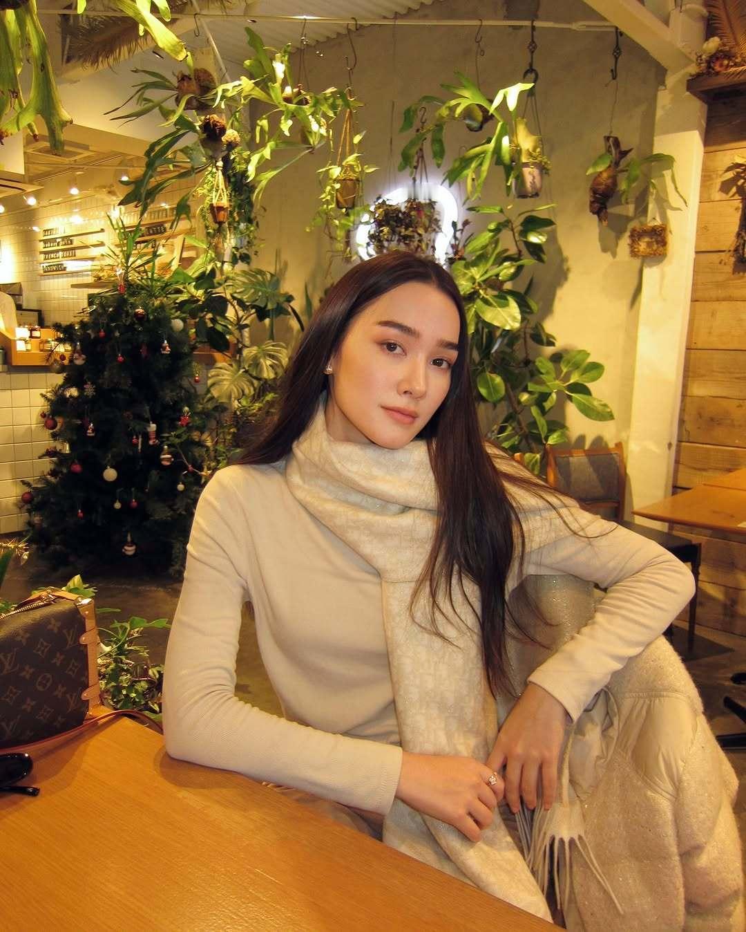 DianaFlipo[超话]  📍Diana Flipo IG更新✨旅行中的戴