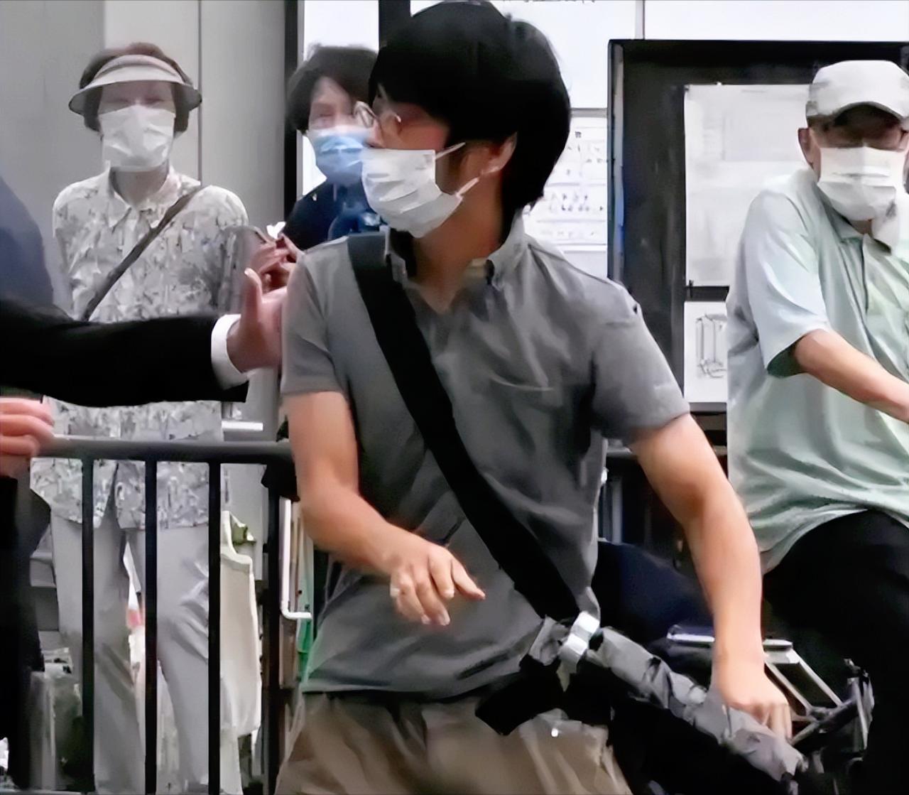 安倍遇刺案又爆大动静，凶手山上彻也压根不认一审的无期徒刑，直接上诉硬刚，非要把这