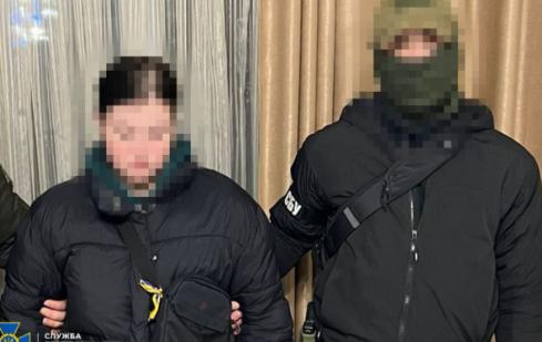 乌克兰安全局逮捕一名俄罗斯女特工，这名俄罗斯女特工系乌克兰罗夫诺州的居民，她曾四