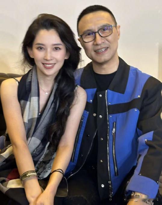 汪峰牵手宁静后，森林北的做法给每个女人提了个醒，难怪她能拿下“浪子”。
 
四婚