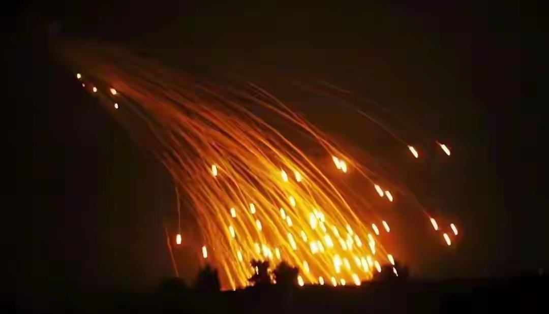 伊朗第30轮反击！动用集束弹，从北到南炸遍以色列