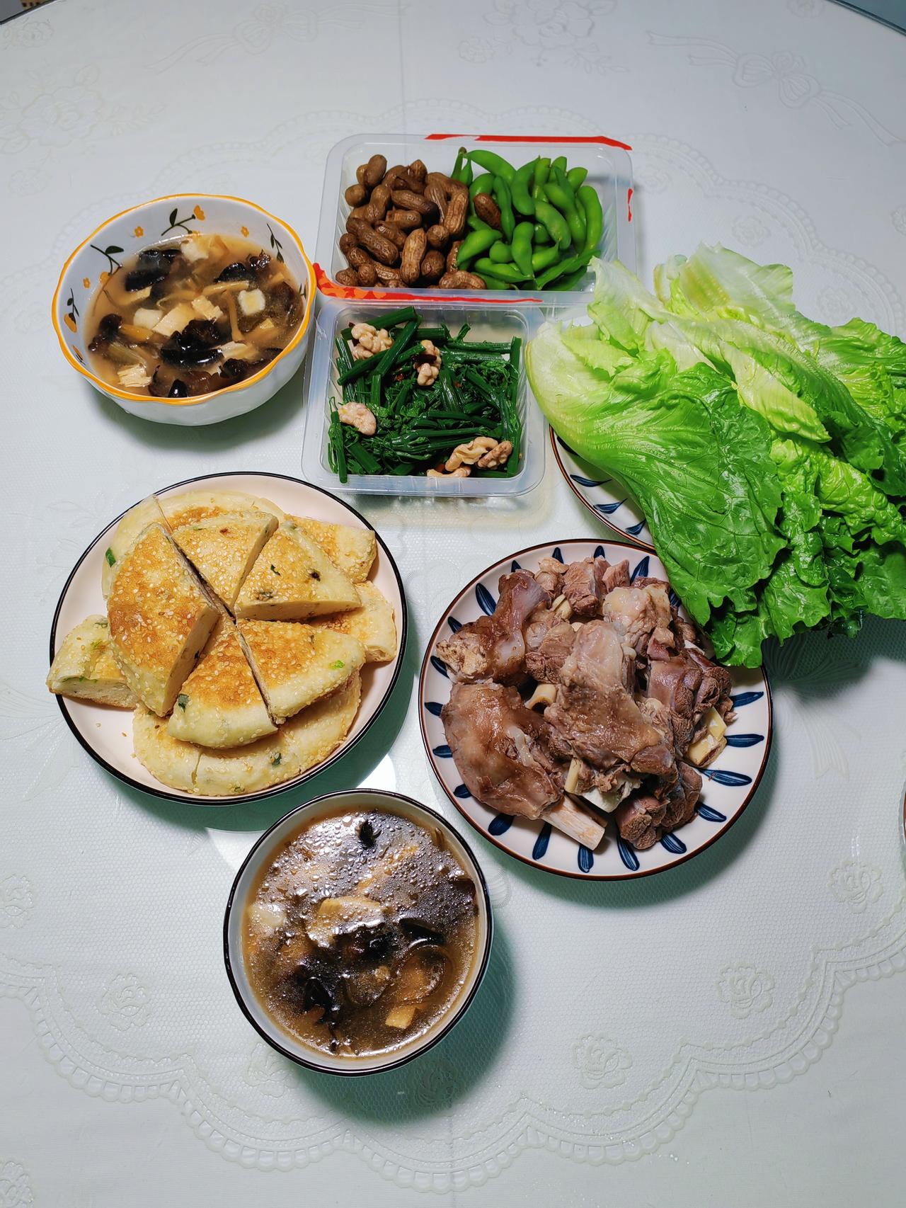 同事说我运气挺好的，老公转业回来了，房子也买了，车也排上了，现在充电桩的问题也解