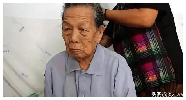1945年，中国夫妇收养4岁日本弃婴，顶着辱骂抚养长大，40年后弃婴回到日本，杳