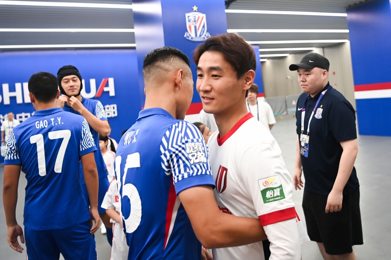 吴曦：如我是金球评委且不能选自己，一票会投给韦世豪