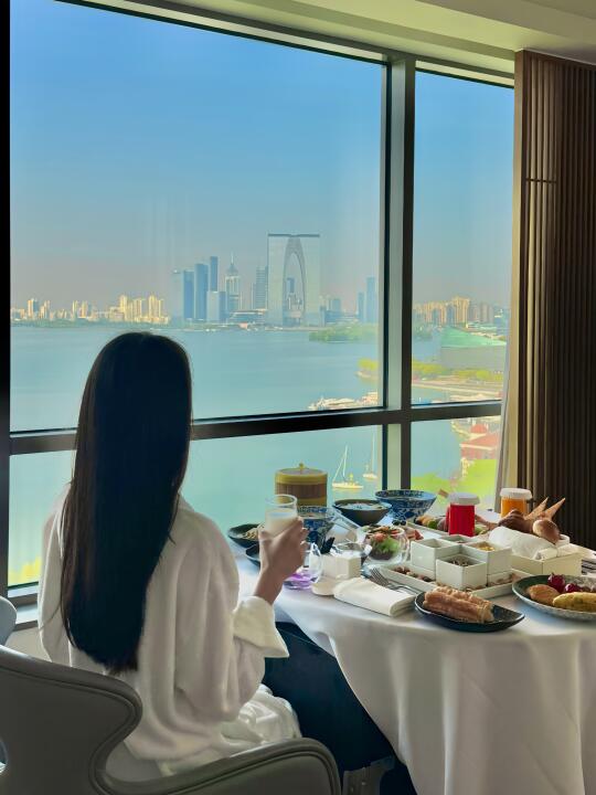 金鸡湖畔Staycation| 在洲际躺平看绝美湖景
