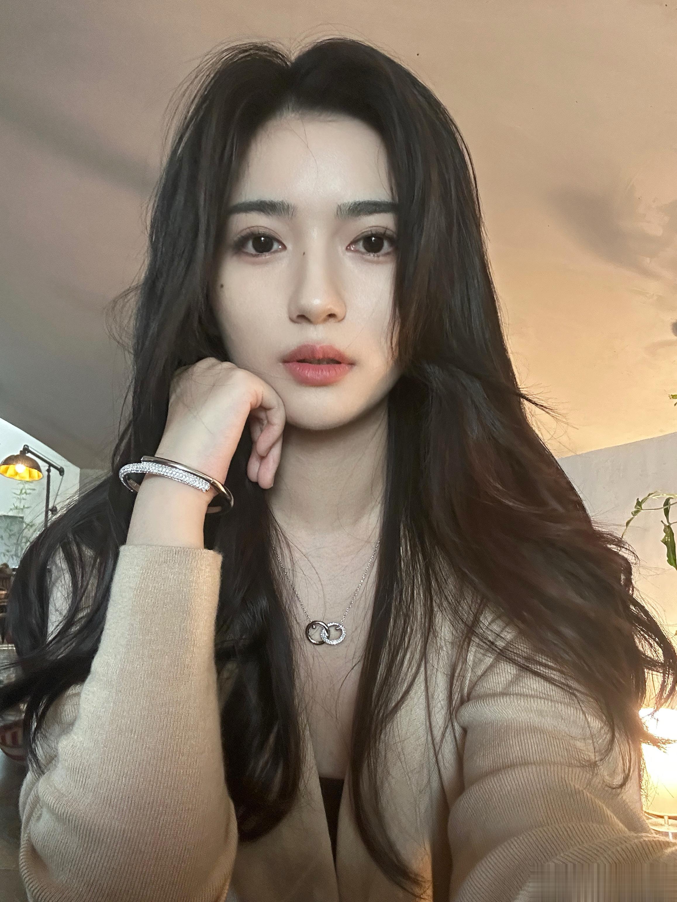 九月你好 ​​​