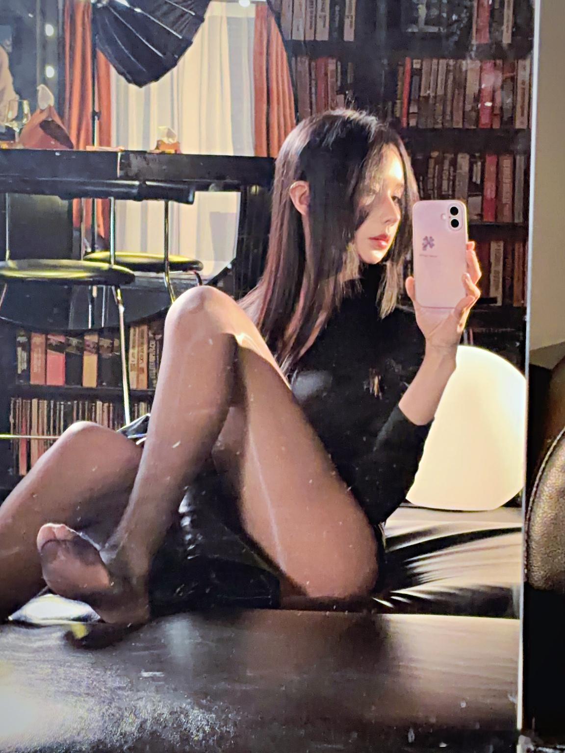 新年快乐呀，祝大家越来越大 