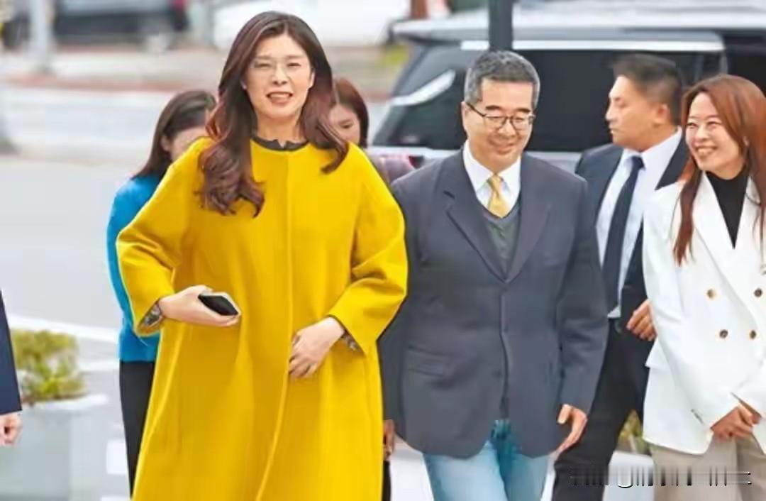 马英九发声明！

久未露面的马英九终于有消息了，一份免责声明将与现任国民党副主席