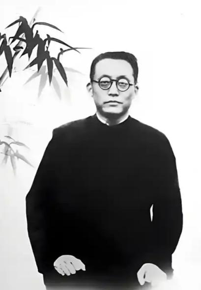 1934年陶文濬正式将名字确定为陶行知，此前他一直在用“陶知行”这个名字，因为悟