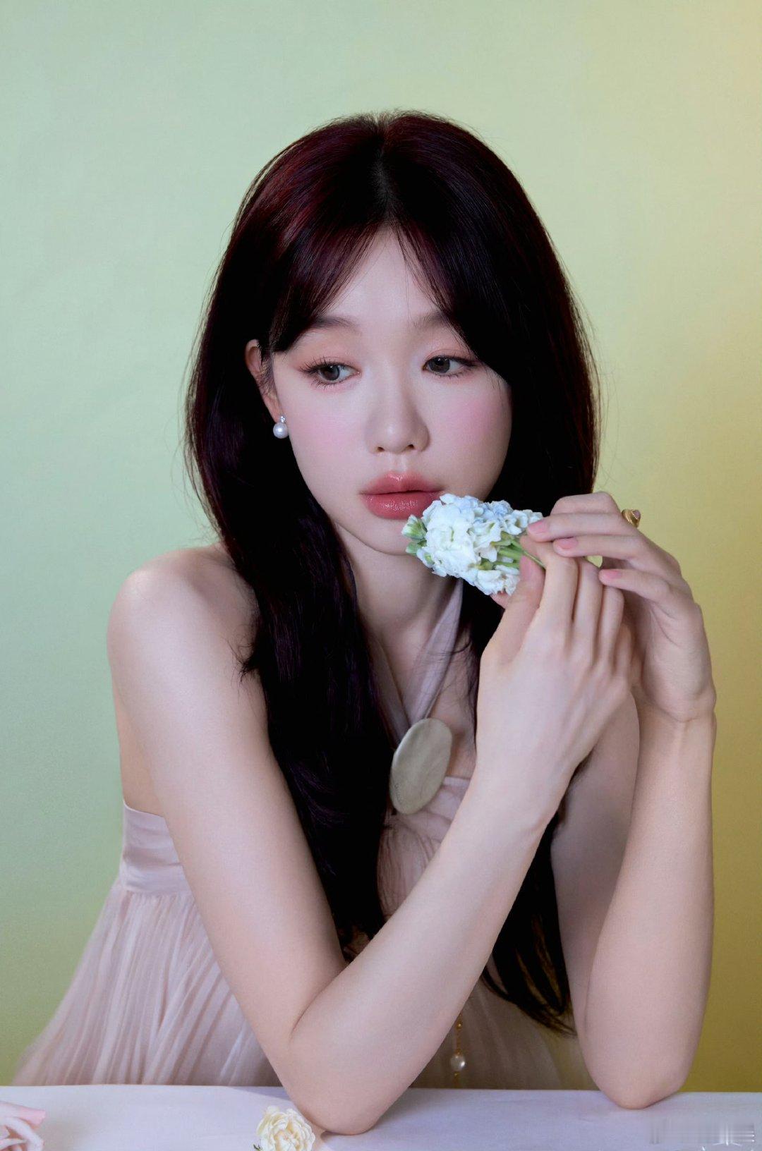 李心洁关心徐梦洁 李心洁问徐梦洁你还好吗 姐姐的温柔真的藏不住，徐梦洁要快快好起