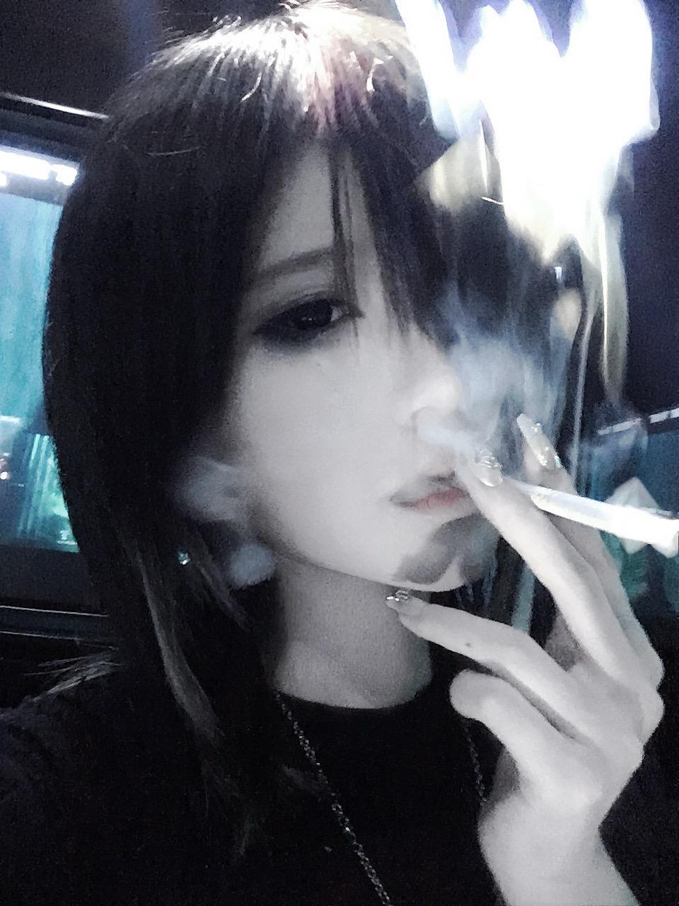 不属于自己的 抓住也只是片刻