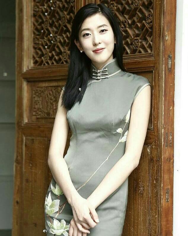 老祖宗的忠告：“什么女人才是好女人？生理上能把男人喂饱的女人，是好女人；饭桌上能