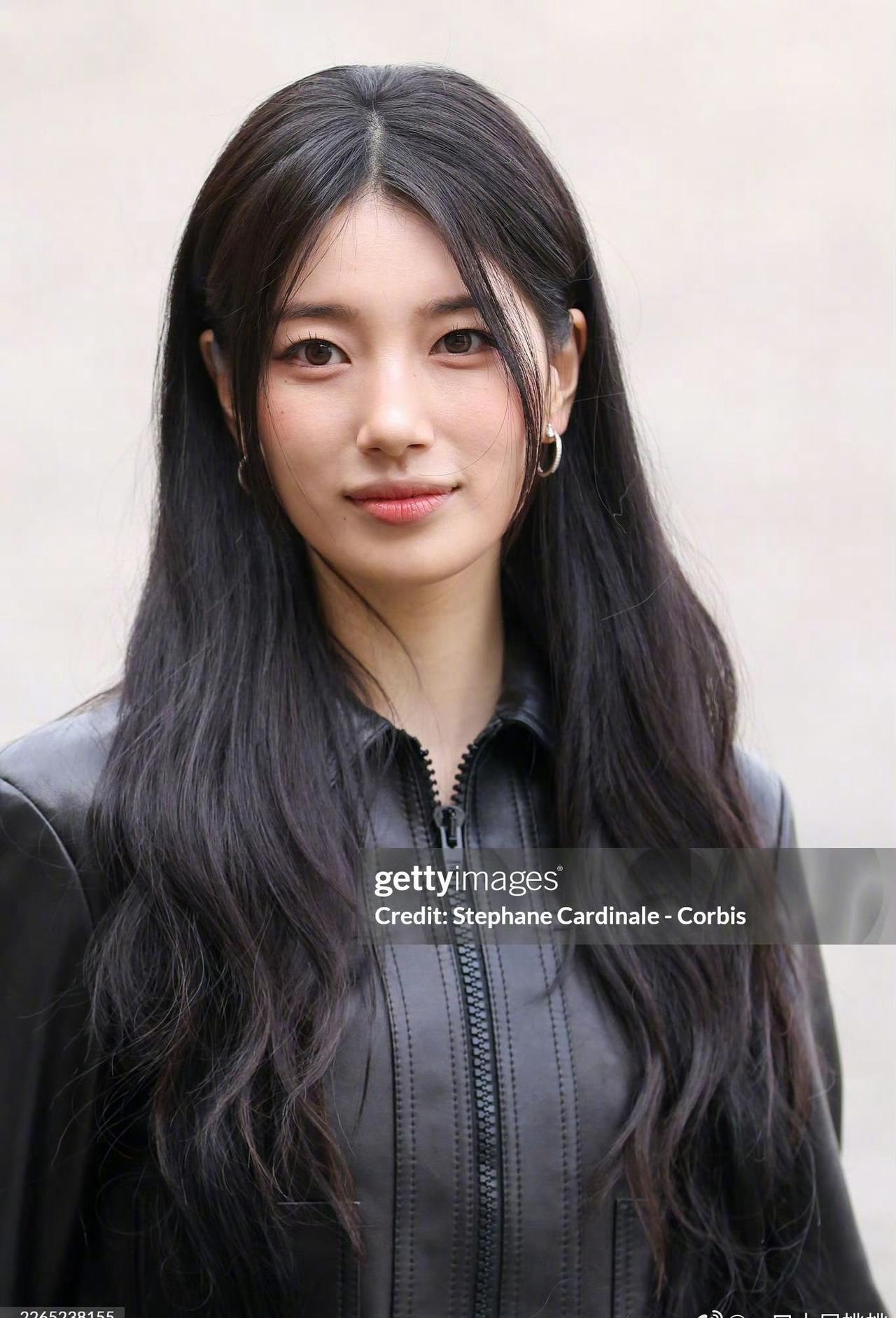 秀智CELINE 2026冬季时装秀G社生图📷
这脸这么多年保养的还这么好
