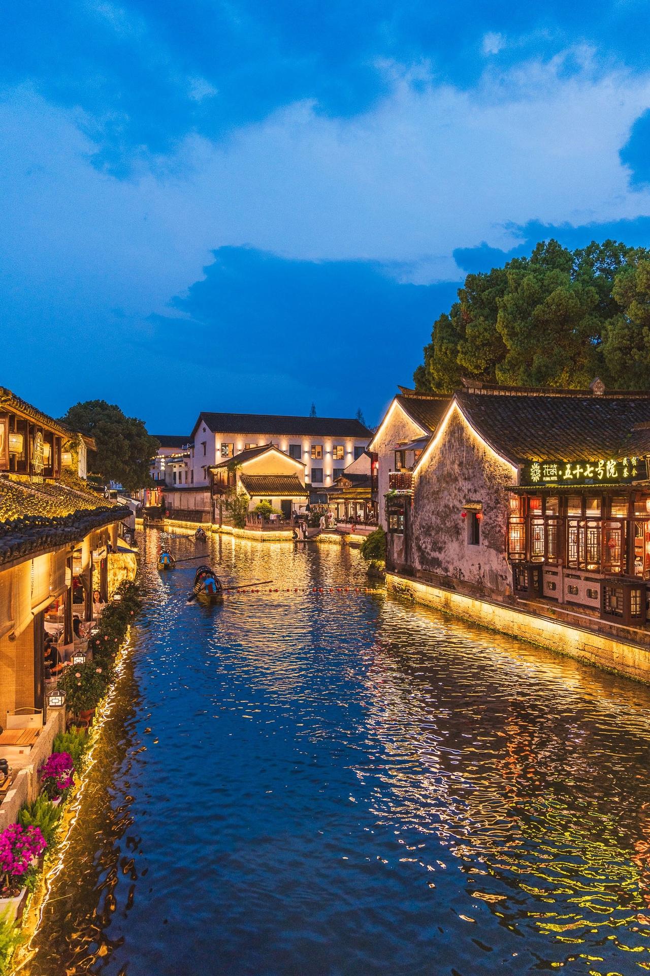 绍兴，一座被鲁迅和臭豆腐包围的城市绍兴 鲁迅故里