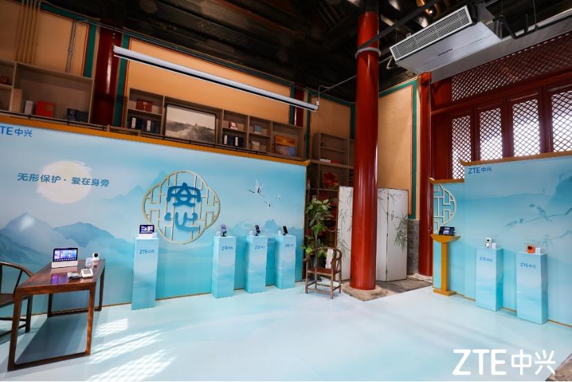 在快节奏的现代生活中，人们对AI的需求日益增长，渴望借助科技的力量简化生活、提升