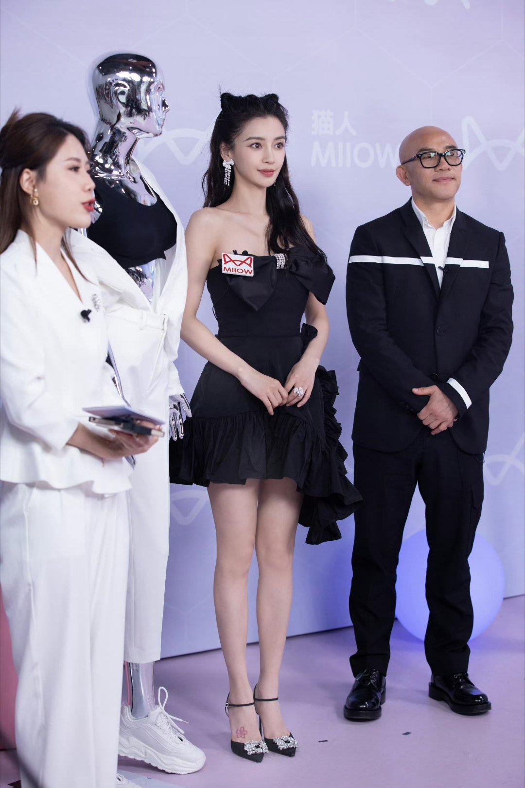 angelababy angelababy君绮罗“花开满树是美景，我在对岸，看花