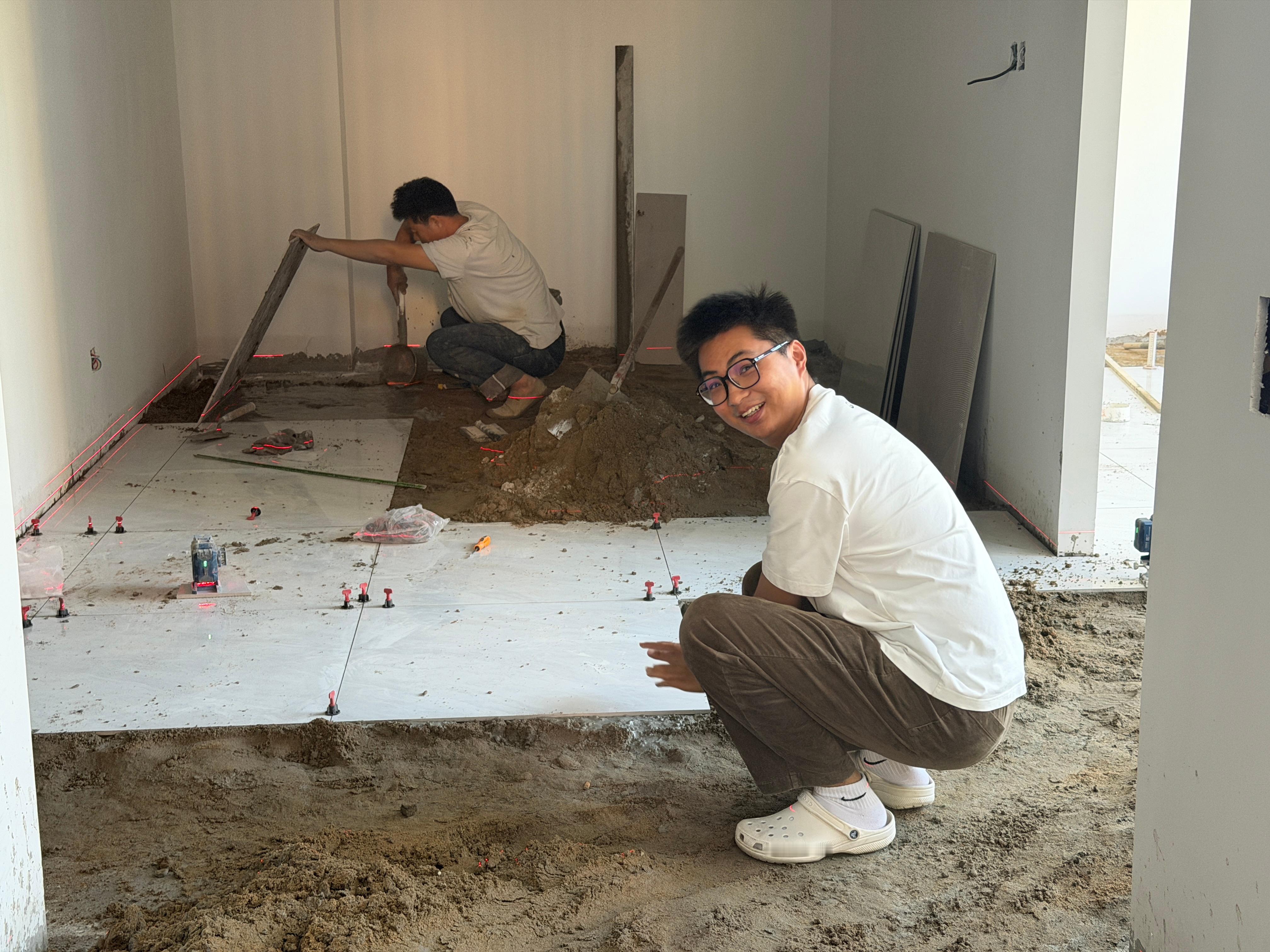 北京公司正式进入贴地砖阶段，速度很快！[点赞] ​​​