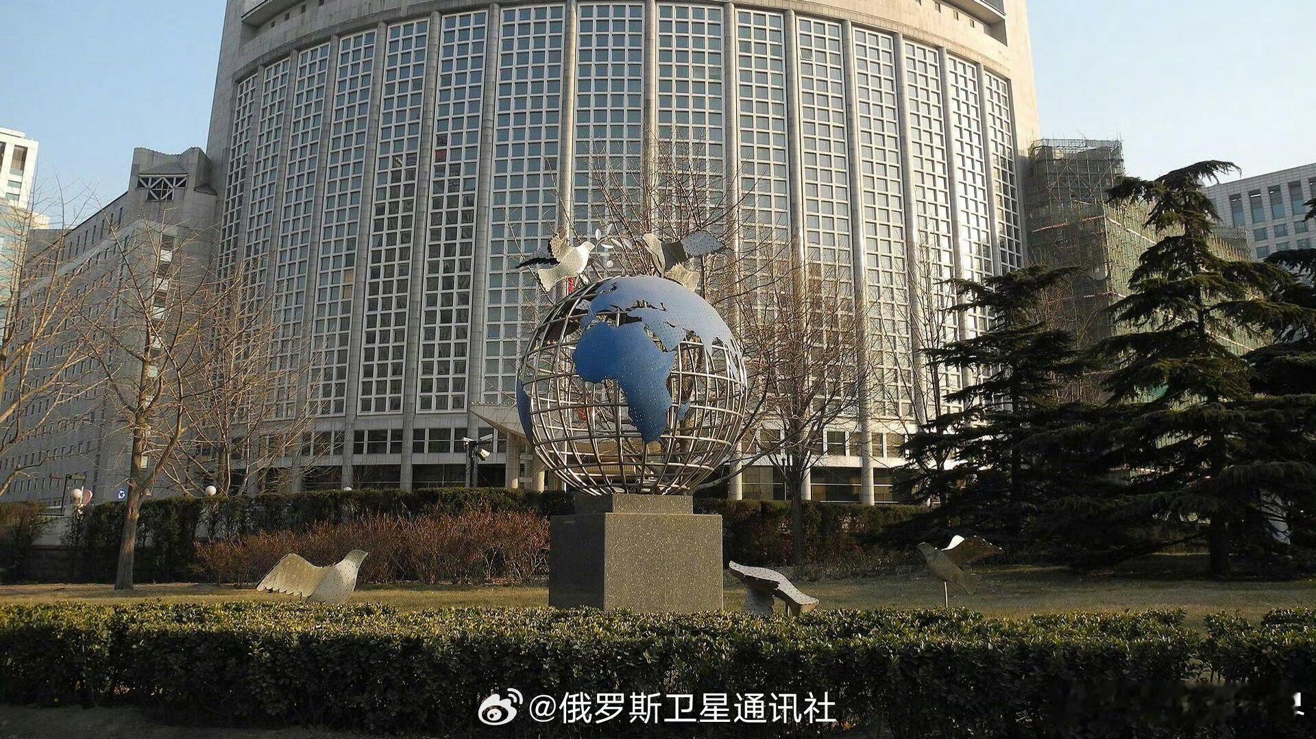【中国外交部回应关于美国准备向中国台湾地区提供一揽子重大军售方案问题】外交部回应