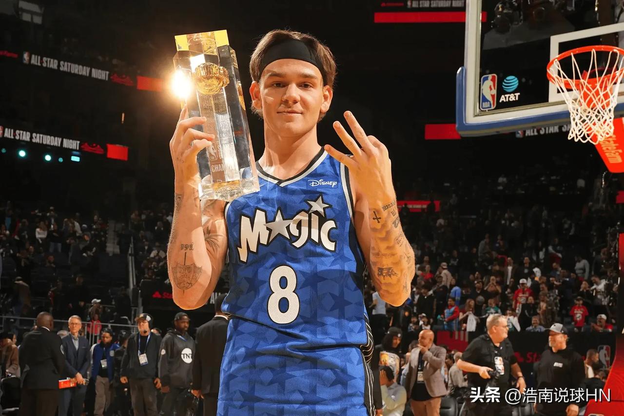 随着全明星赛结束，是时候考虑下26年NBA全明星如何改革了！

1、增加1对1球