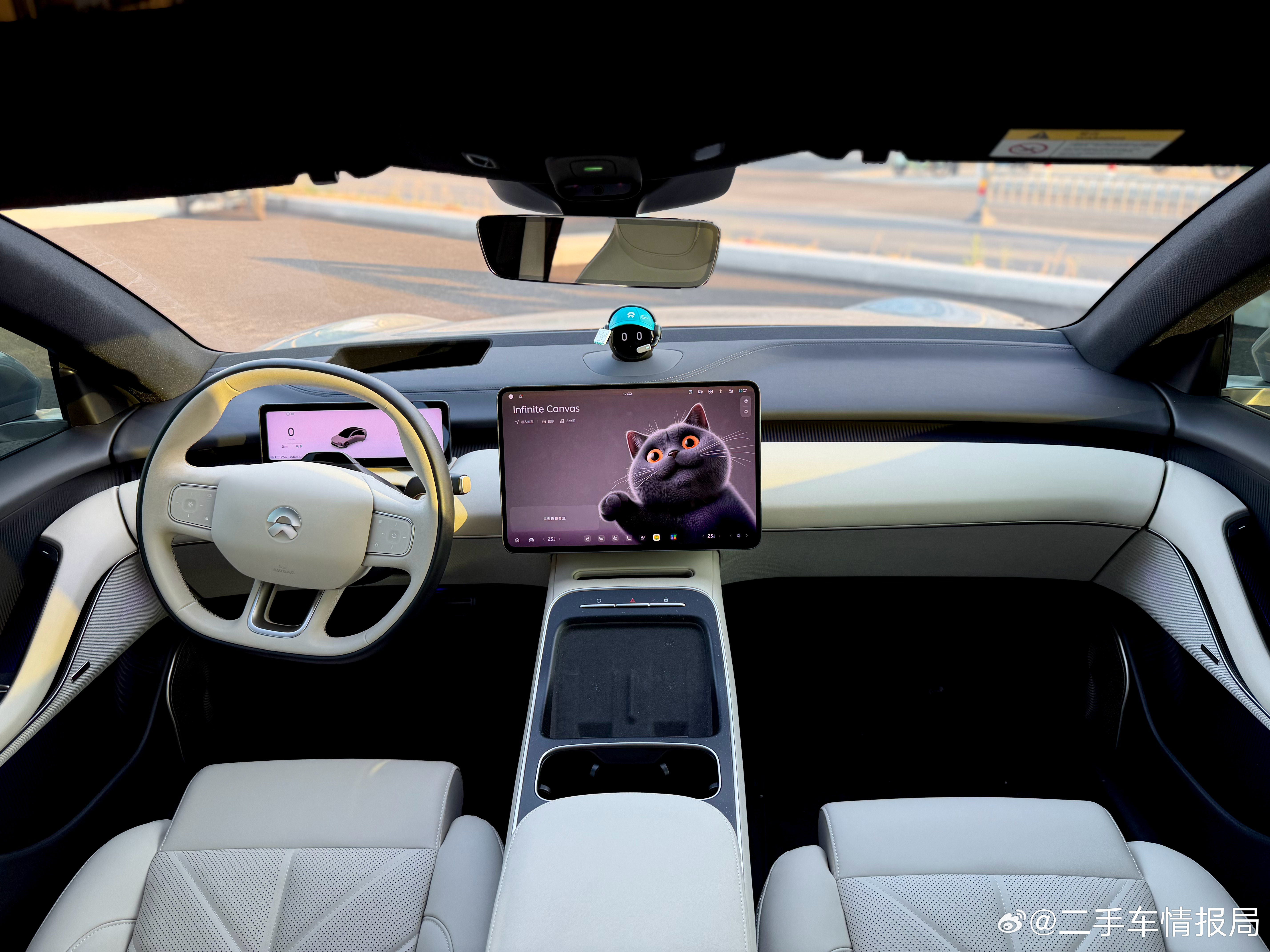 2025款蔚来ET5 75度电租电…月租728元…星灰➕珍珠贝内饰，选装NOMI