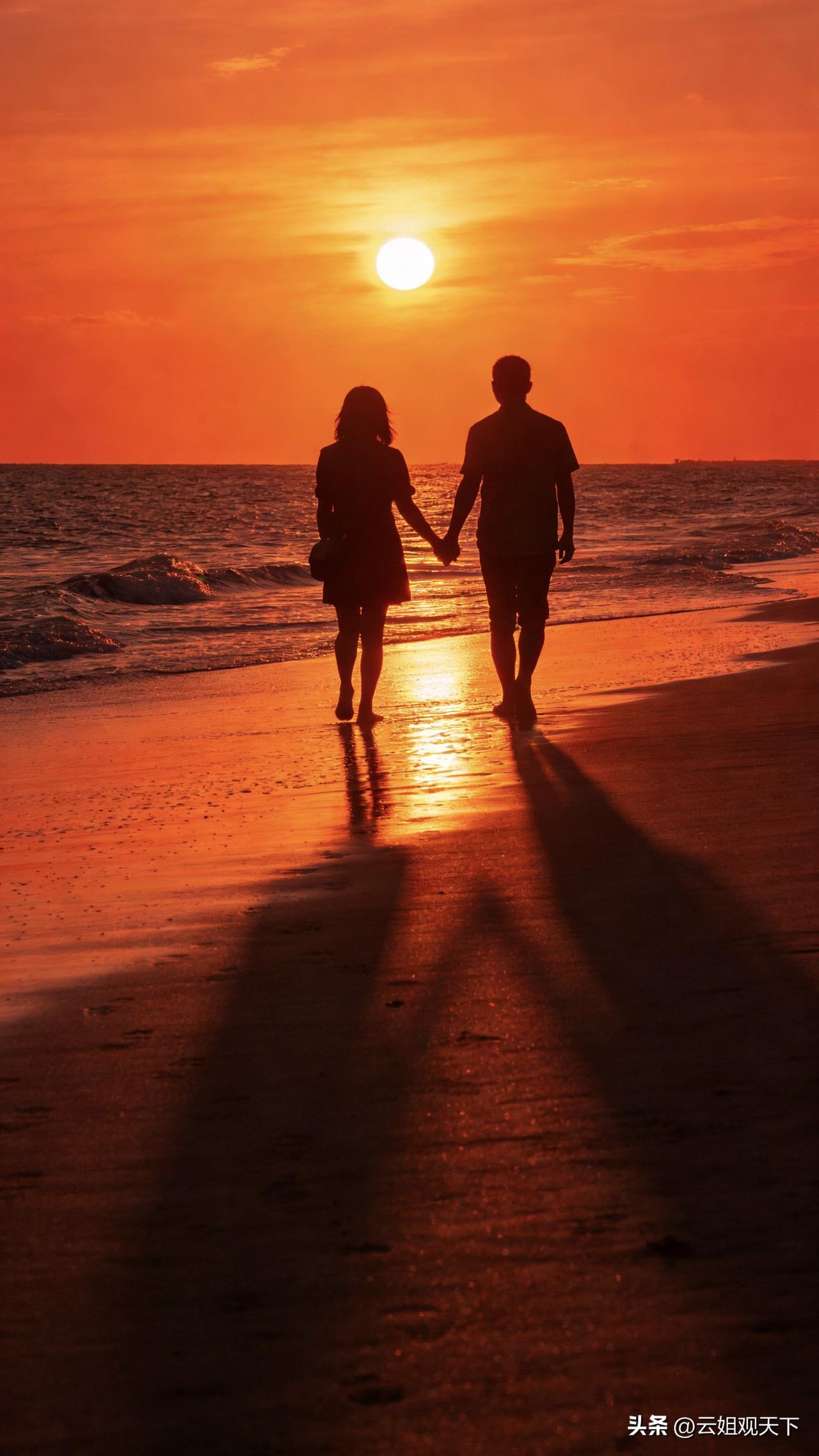 真正疼你的男人，都藏在这些小事里
 
有人说，判断一个人爱不爱你，不用听他说了什