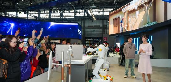 全世界都在ALL in AI ，AI真的是第四次工业革命吗？
 
全世界都在把钱