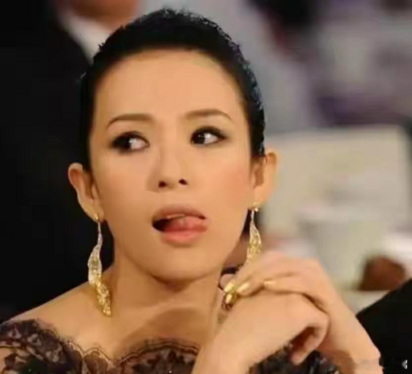 章子怡真的很爱吐舌头这个行为不算失礼但真的不雅 
