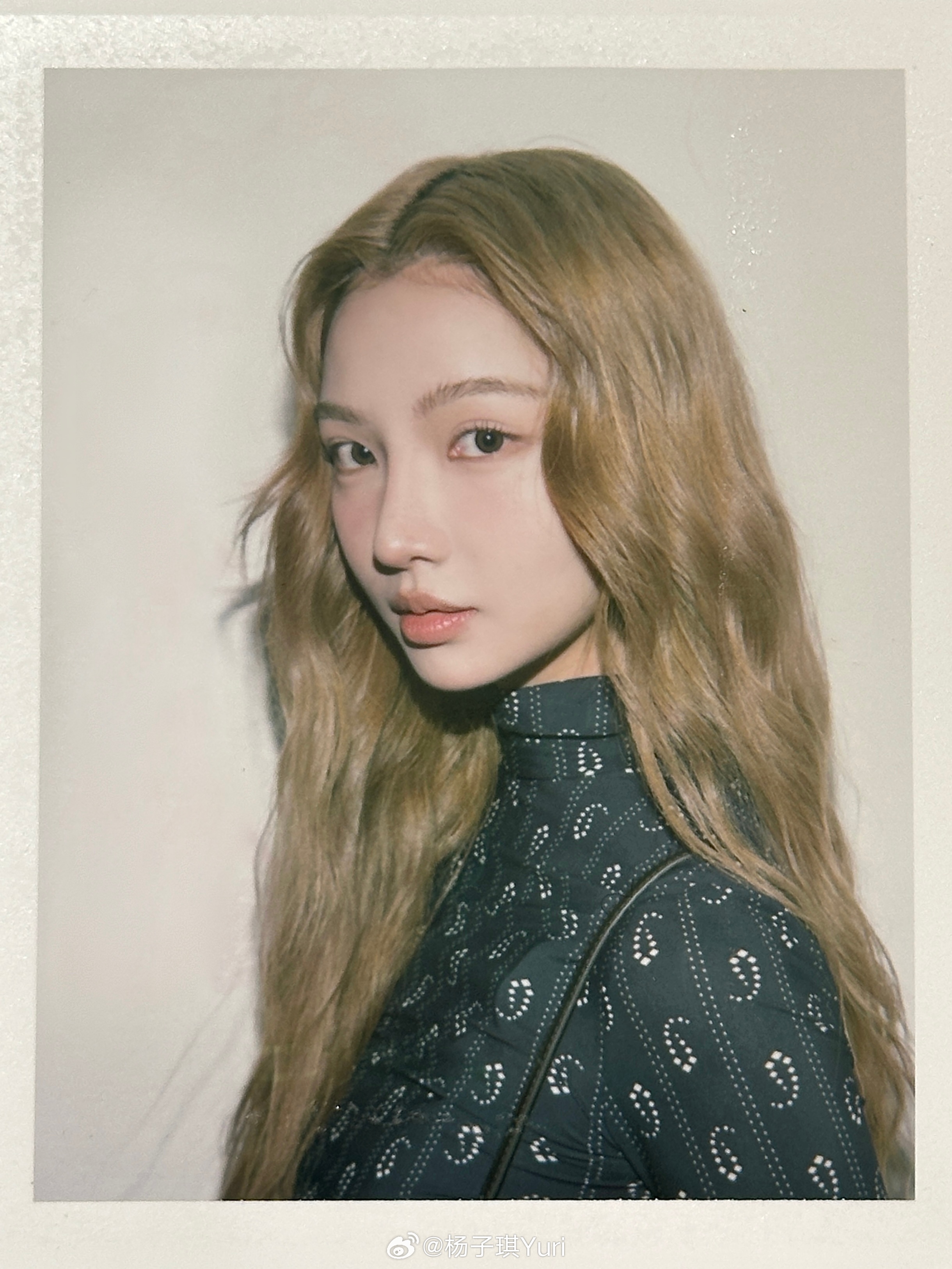 我第二次的撕拉片 好喜欢👧🏼👧🏼 秦岚好美好温柔呜呜And 10月26不