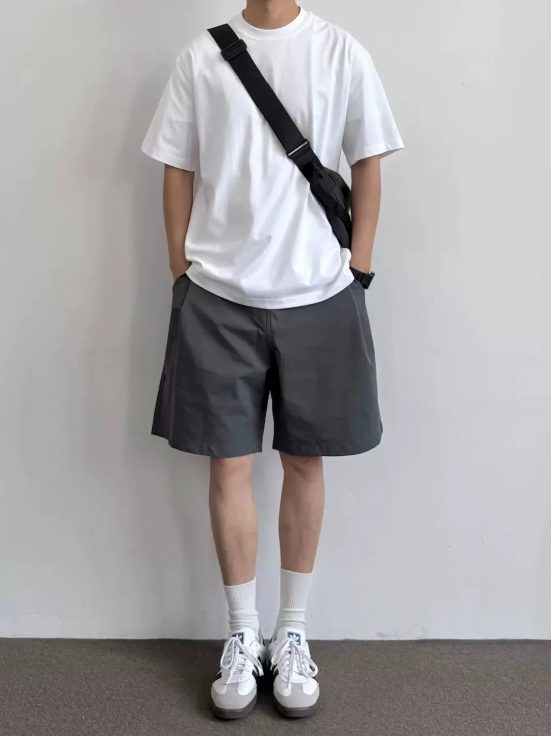 男生穿搭简单干净就够了