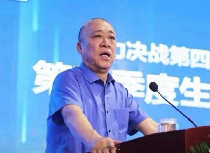 有人问崔培军：挣那么多，咋不多做点公益？他大手一摆，说话特别直白：公益我不是不做