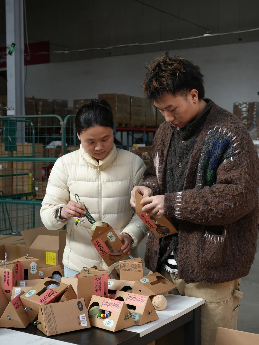 把锤子做成了包挂，同事说自己都想先拿一个