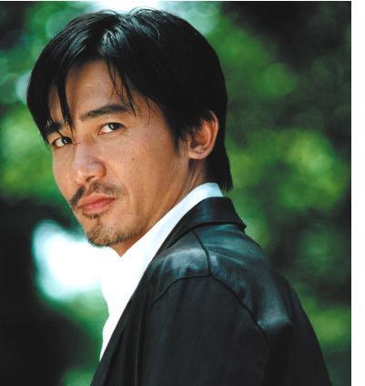 23年前的今天，《无间道》在中国香港上映，次年9月在中国内地上映，短短三个月内三