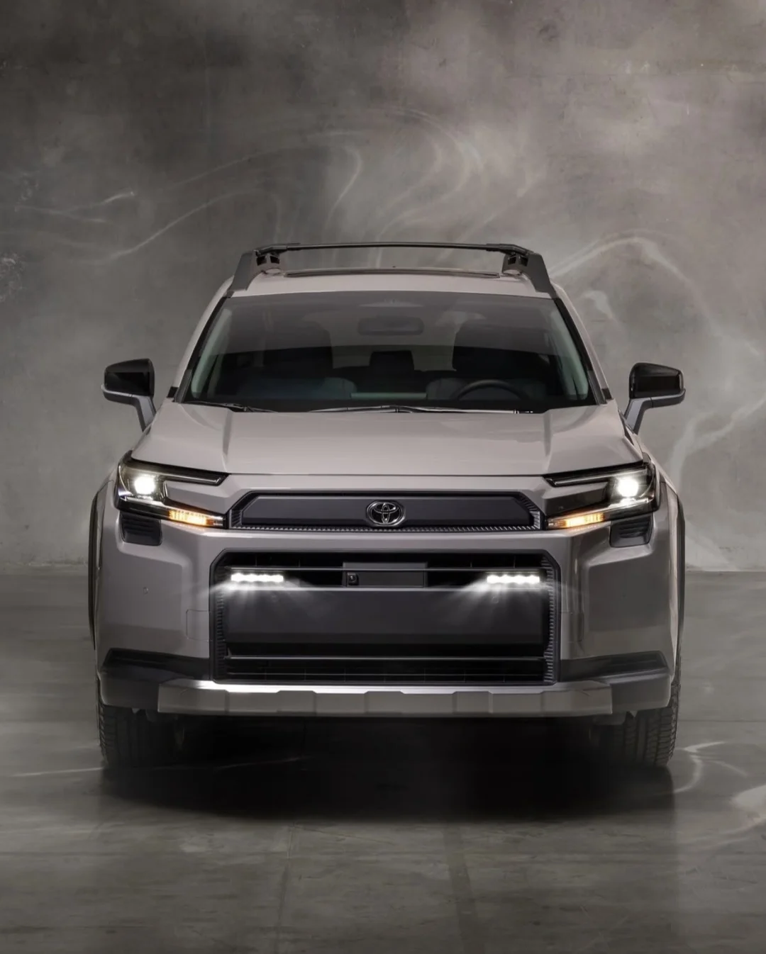 2026款丰田RAV4 Woodland