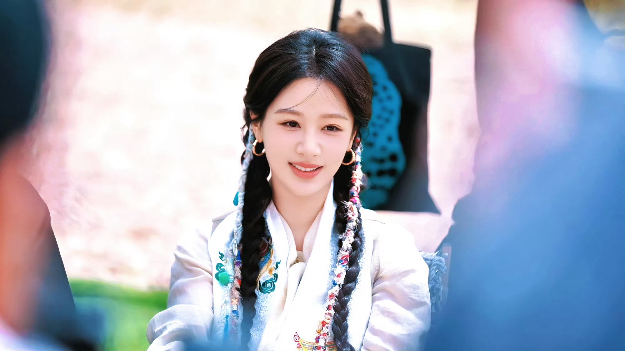 杨紫家业 杨紫李祯 ‎眼里是你，心里也是你，后来我的眼里就有了星星⭐⭐⭐⭐  杨