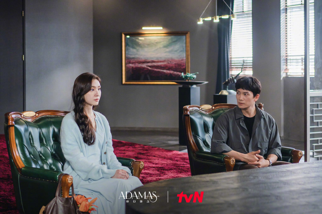 韩剧回顾 Adamas 首播4周年主演：池晟、徐智慧、李秀卿、许成泰、吴代焕20