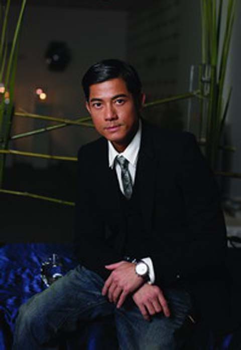 郭富城三岁的时候岳父出生了全网被郭富城翁婿年龄差笑到！他三岁蹒跚学步时岳父才降临