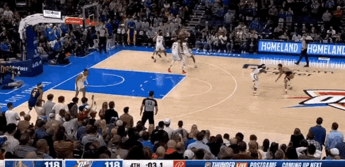 勇士这个阵容，运动能力真是太差了，全联盟最差。库里35岁了，真的带不动了，他不是