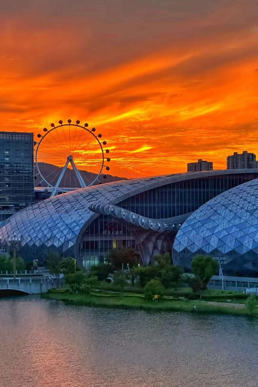 国庆来德清银泰城就该这样打卡