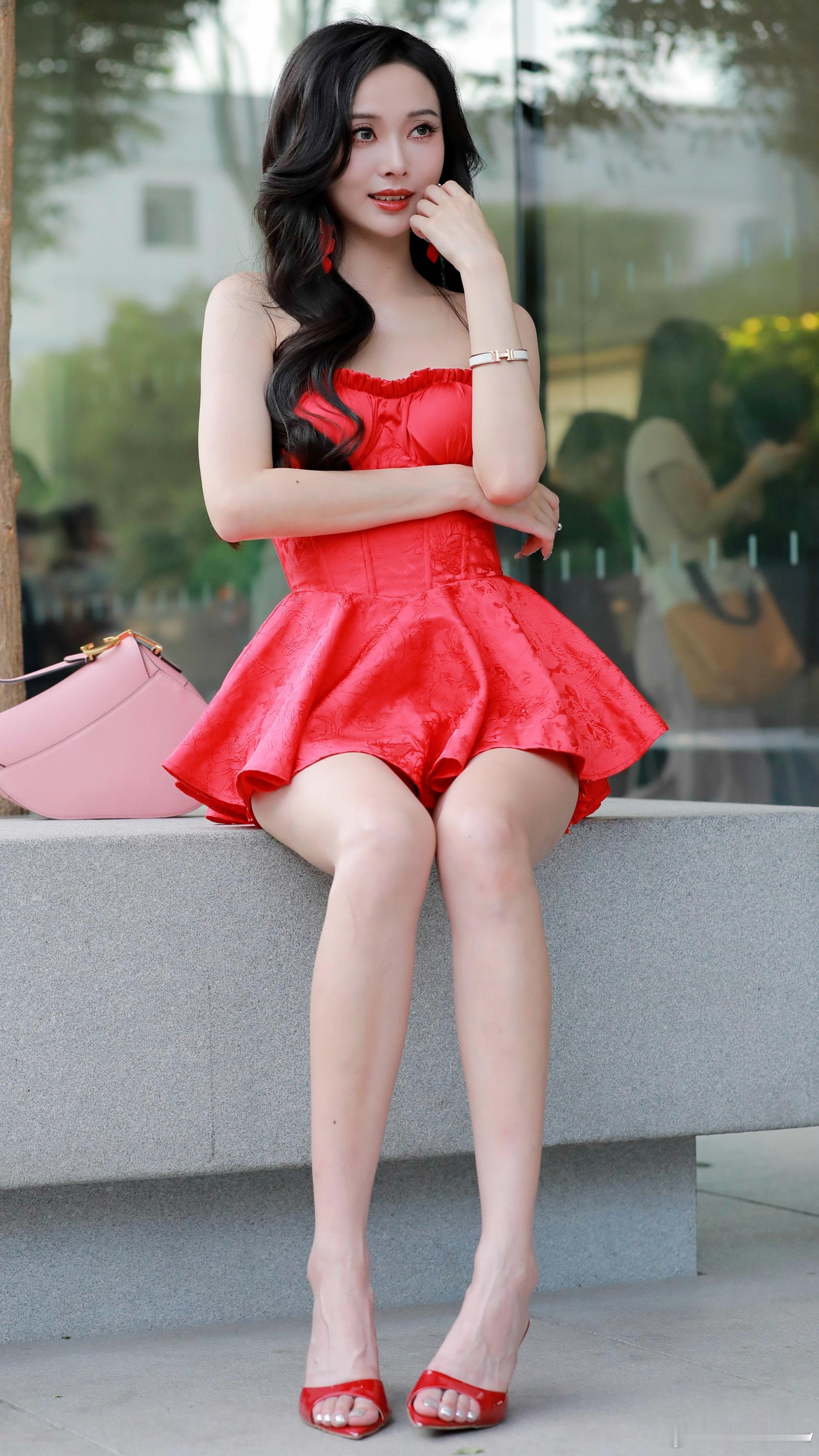 好看的小姐姐都在这里